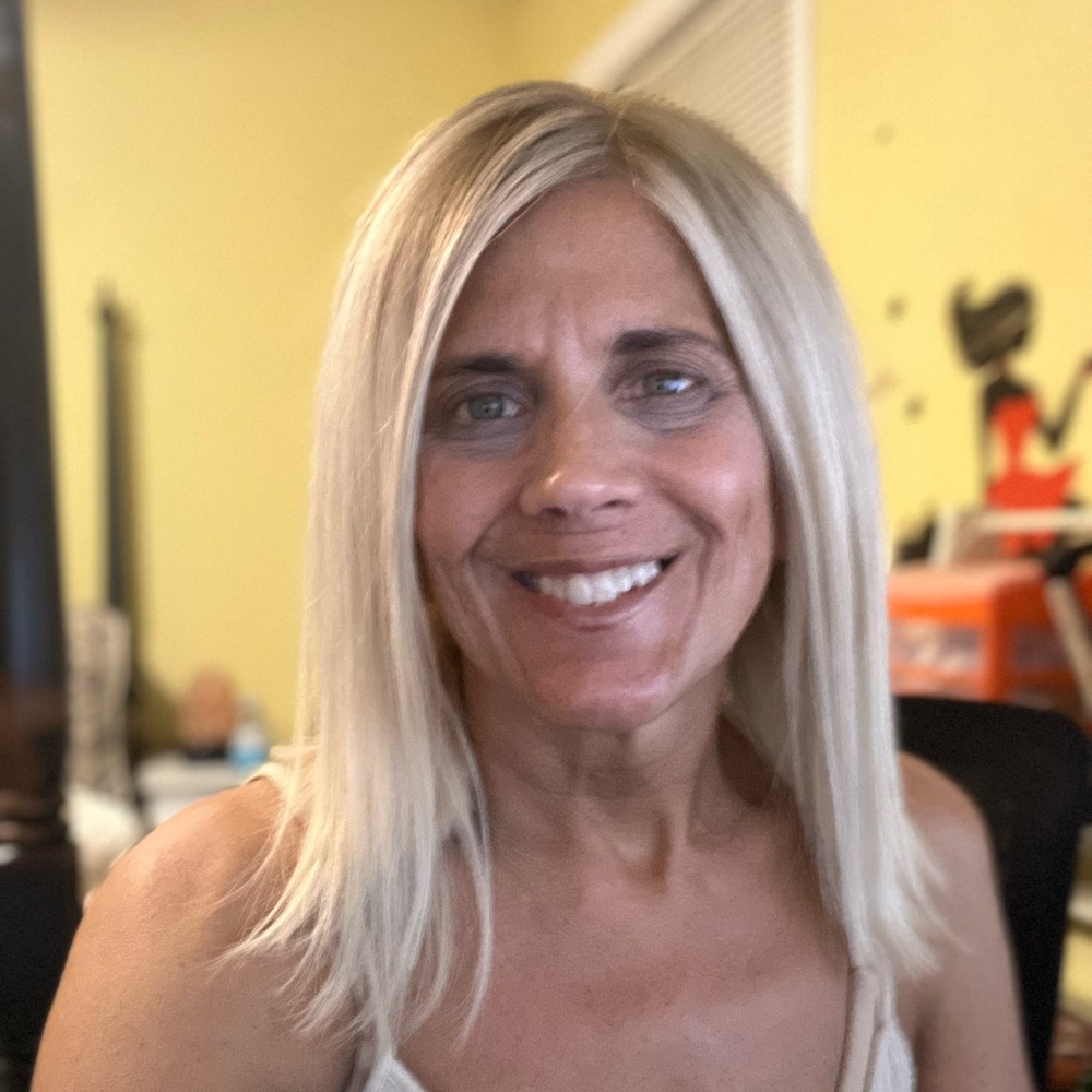 Mia Kelly 100% human hair wig - Picture 3 of 6